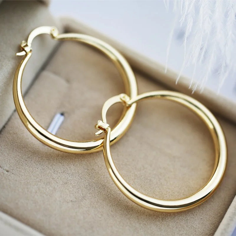 Fashion Simple Women's Gold Color Earrings Large Round Hoop Earrings for Women Exquisite Party Wedding Engagement Jewelry