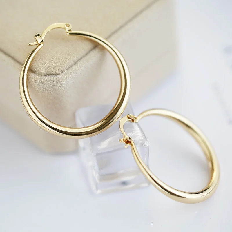 Fashion Simple Women's Gold Color Earrings Large Round Hoop Earrings for Women Exquisite Party Wedding Engagement Jewelry